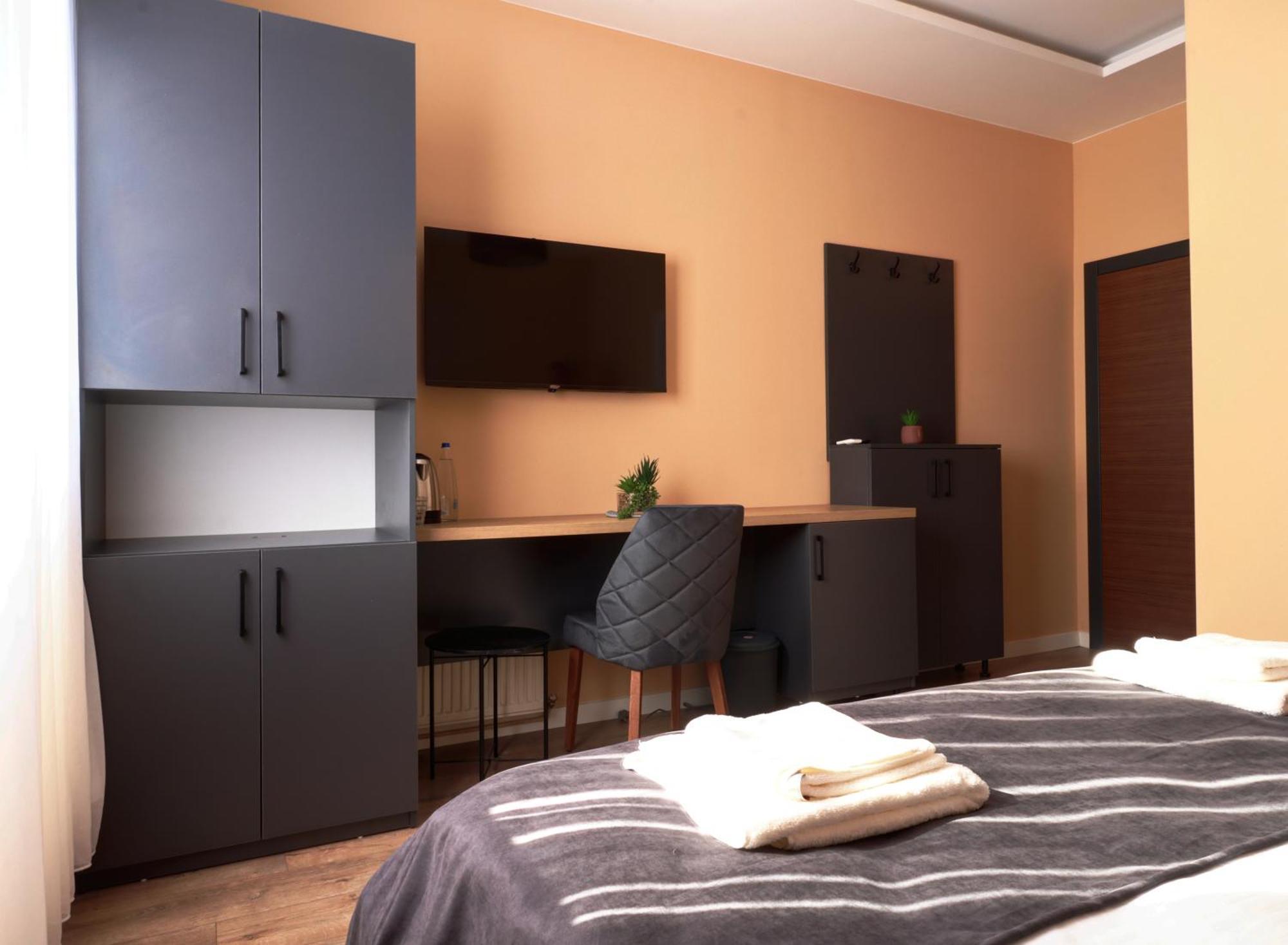 بريشتاين Midtown Prishtina Stays - Central Location المظهر الخارجي الصورة
