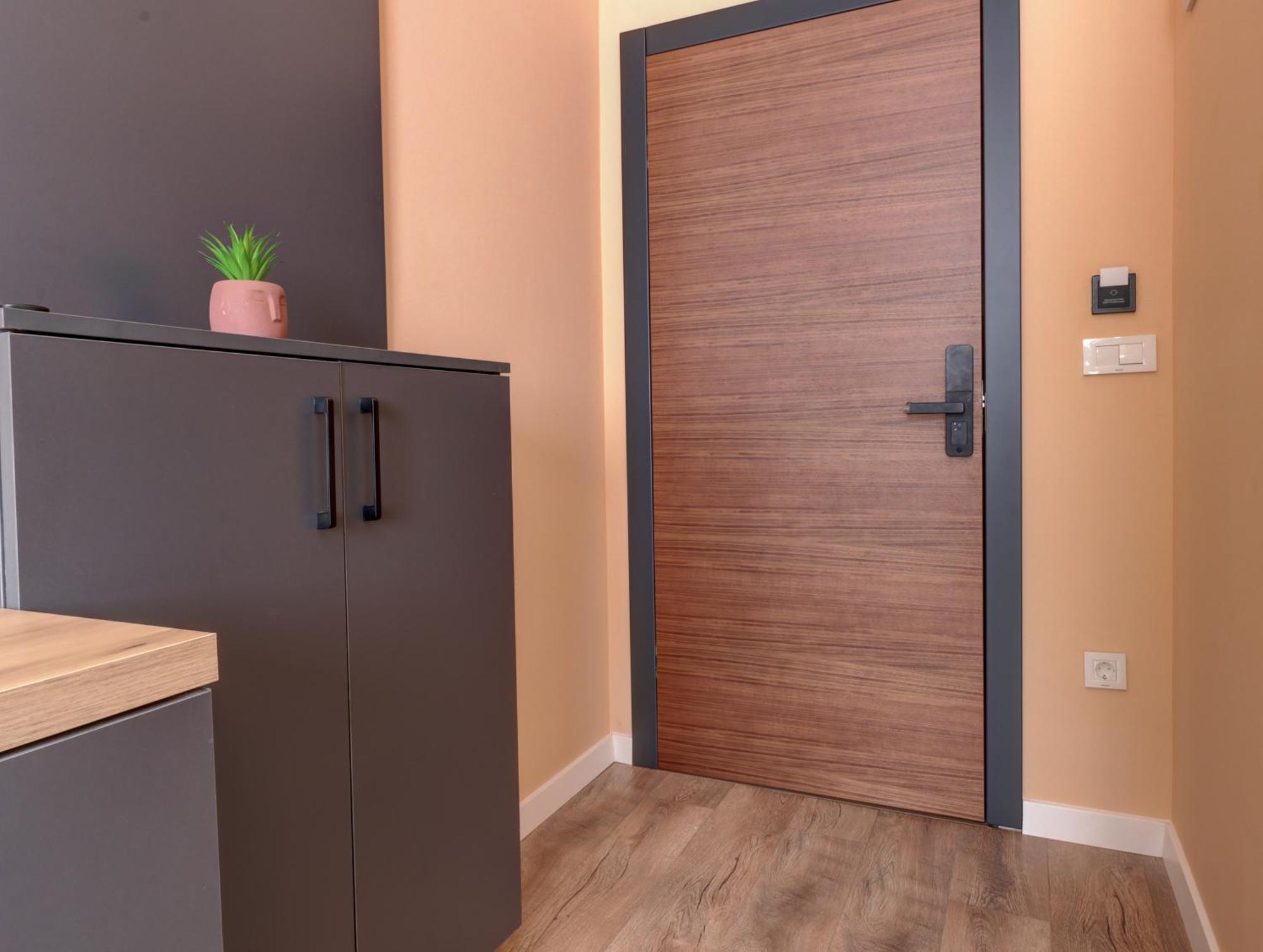 بريشتاين Midtown Prishtina Stays - Central Location المظهر الخارجي الصورة